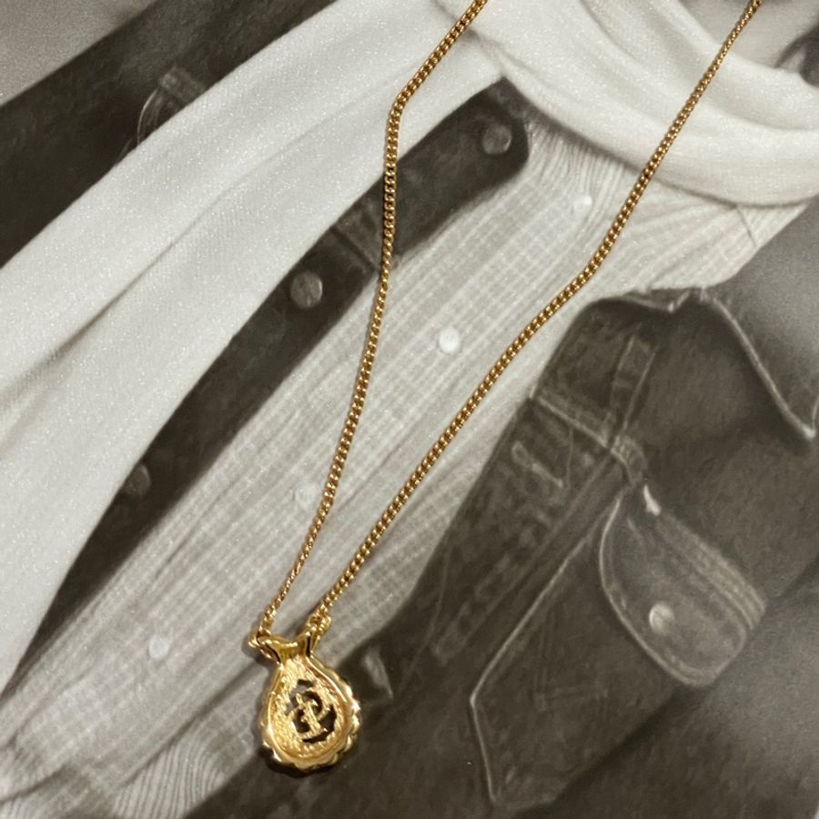 Christian Dior Necklace-8
