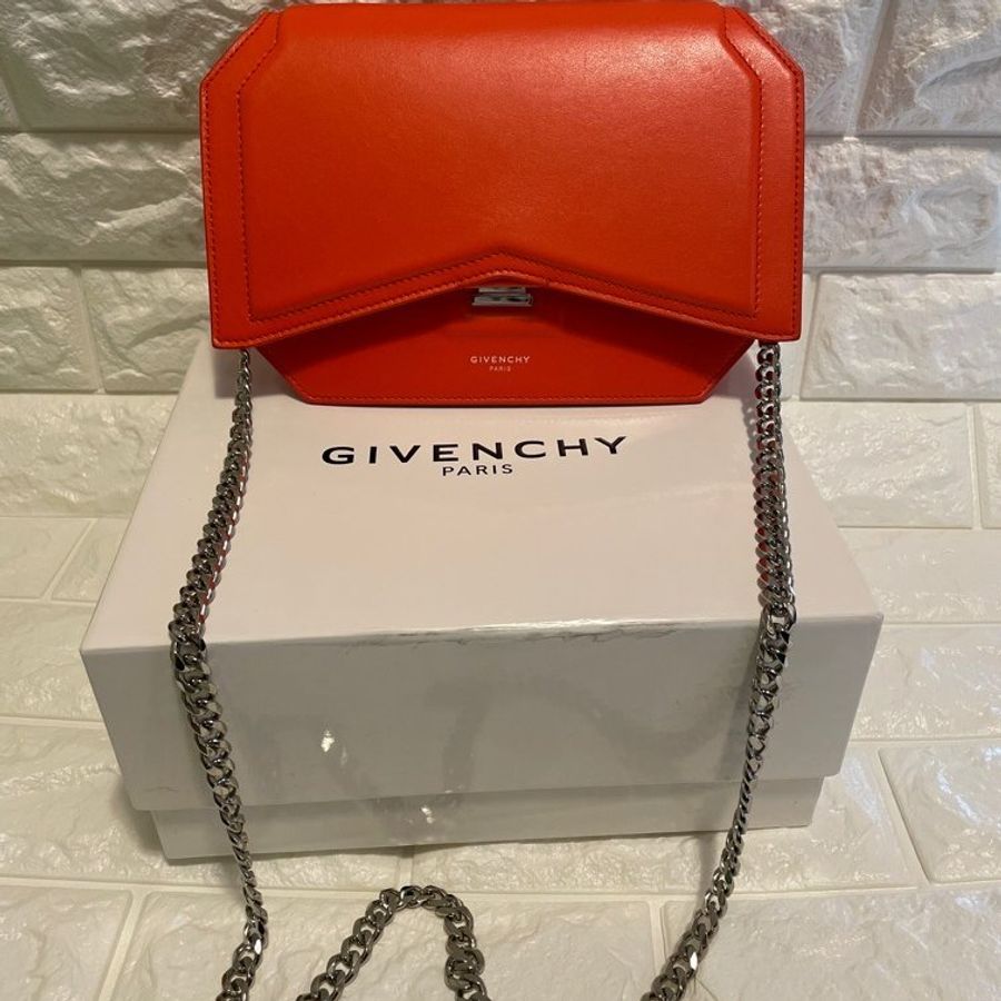 Givenchy BOW CUT LEATHER CROSSBODY BAG-0