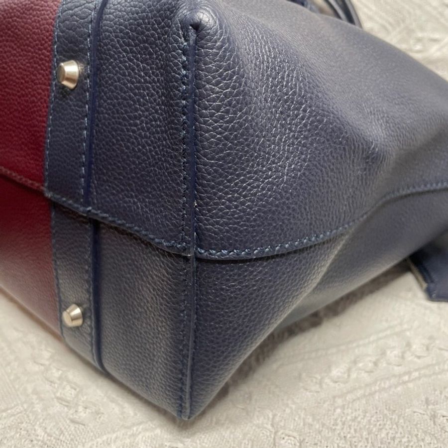 Alexander McQueen LEGEND LEATHER HANDBAG-6
