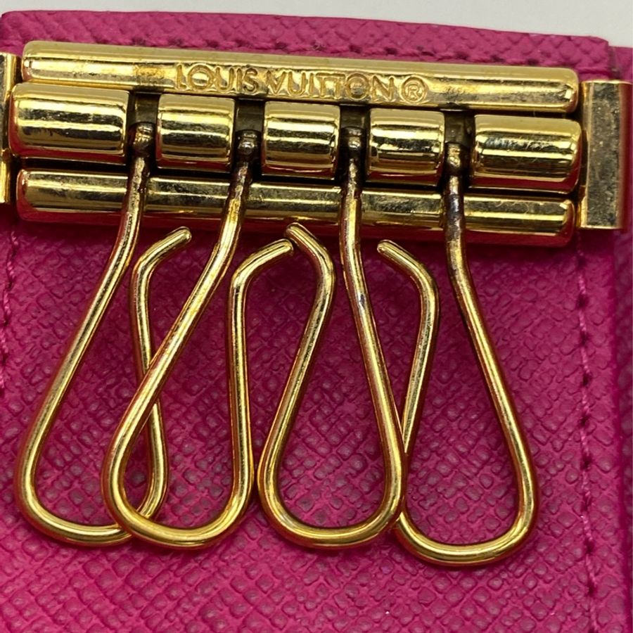 Louis Vuitton Key Holder-11