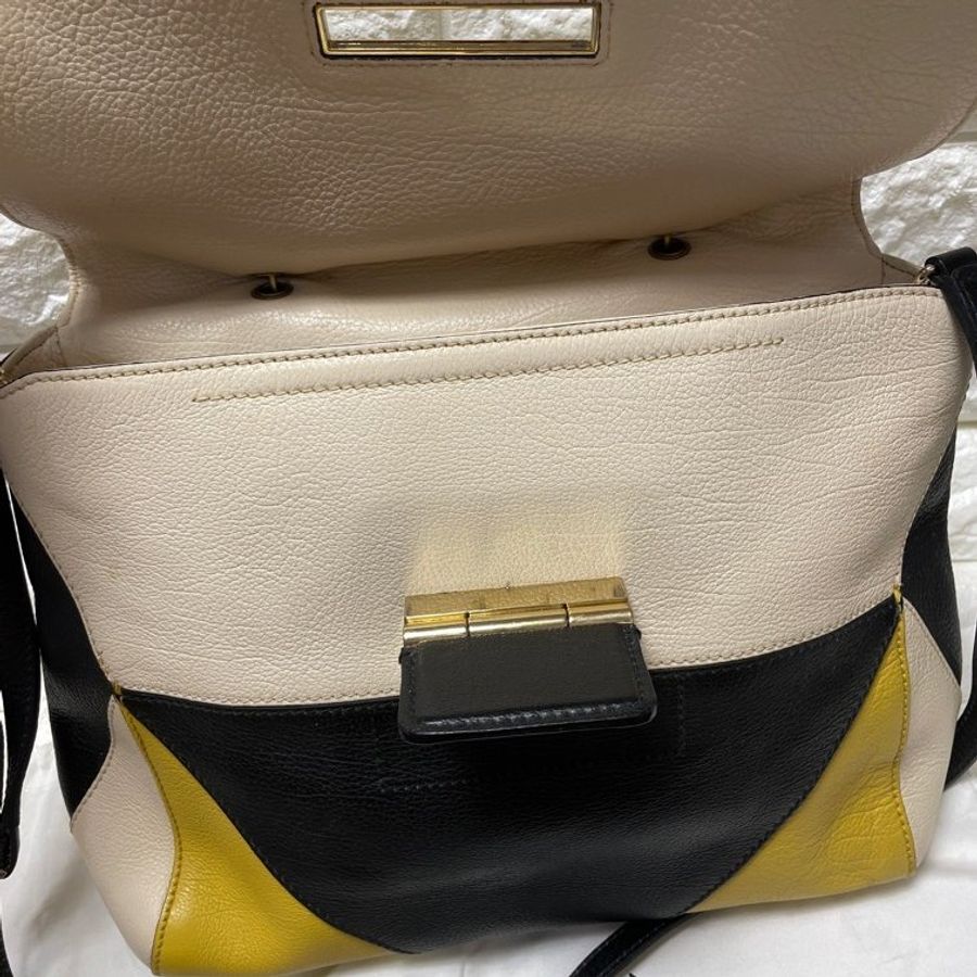 Furla-13