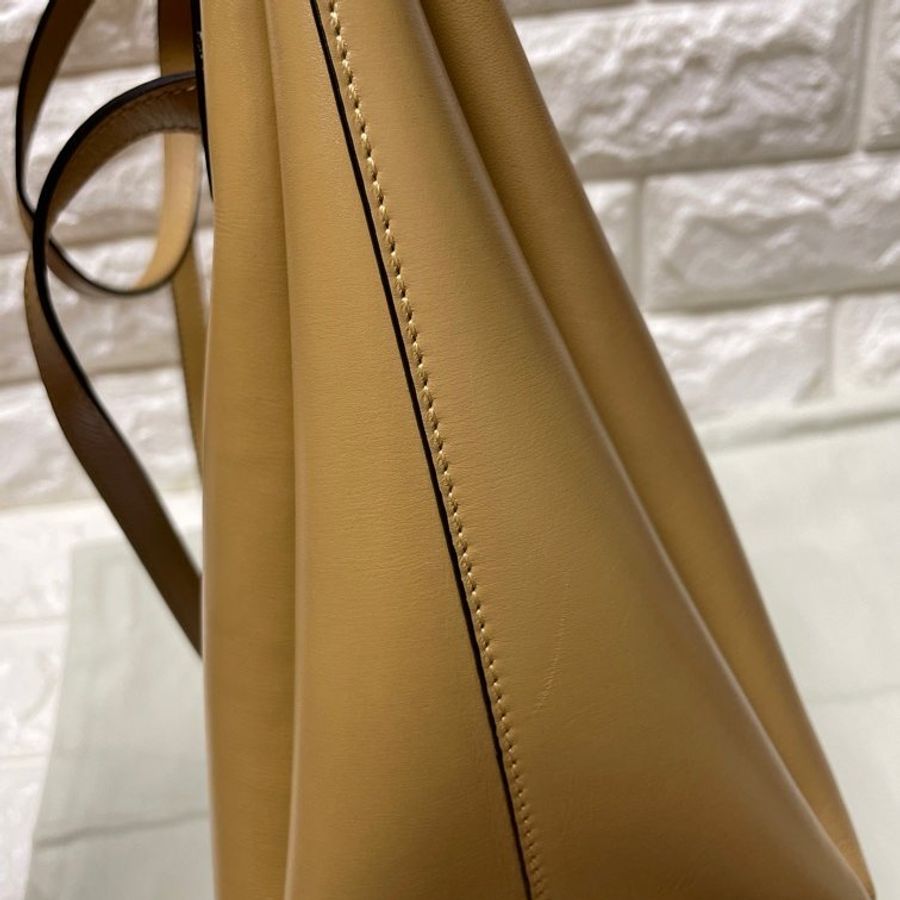 Loewe LAZO LEATHER HANDBAG-6
