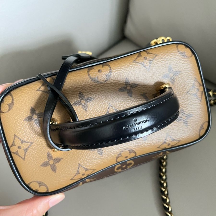 LV M45165 老花化妝箱包-7
