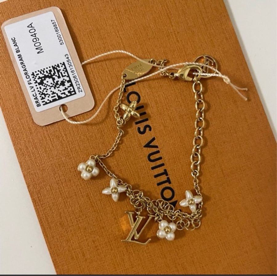 LV FLORAGRAM BLANC M0940A-2