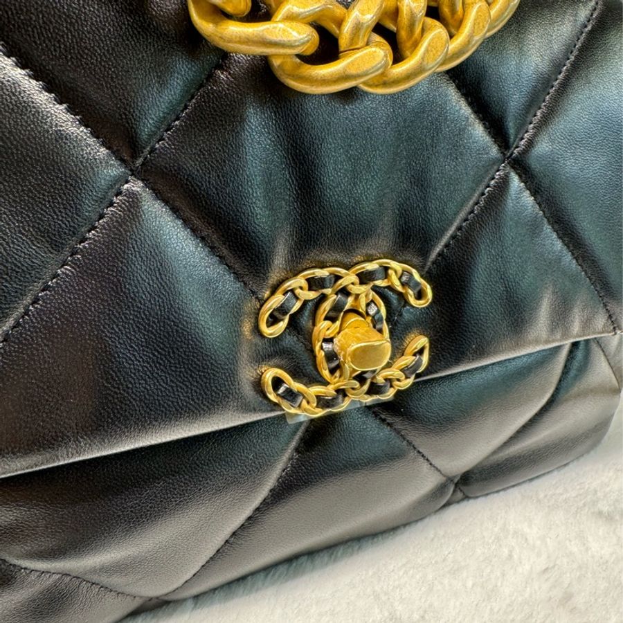 （全新）Chanel 19 黑金中號-4