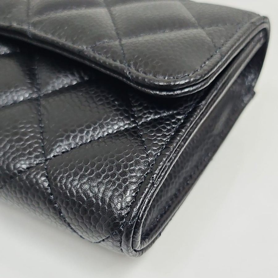 Chanel Classic黑色荔枝皮長銀包-6