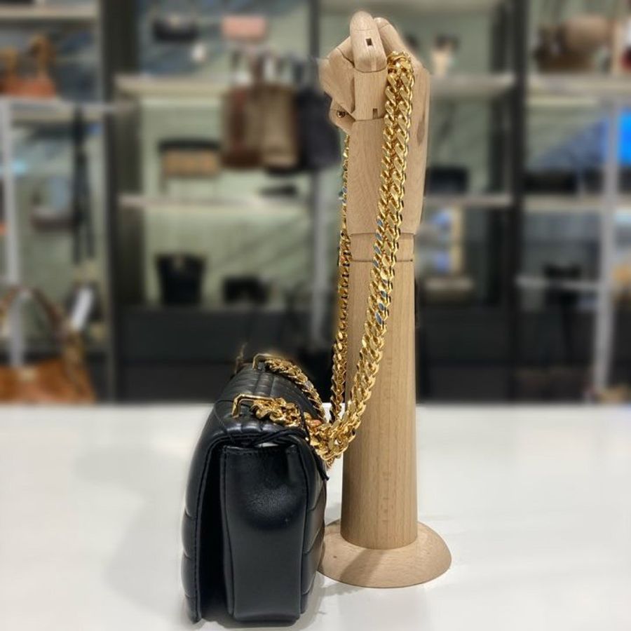 🎁特價🎁Burberry 80594921 絎縫皮革迷你蘿納 Lola包 黑色-1