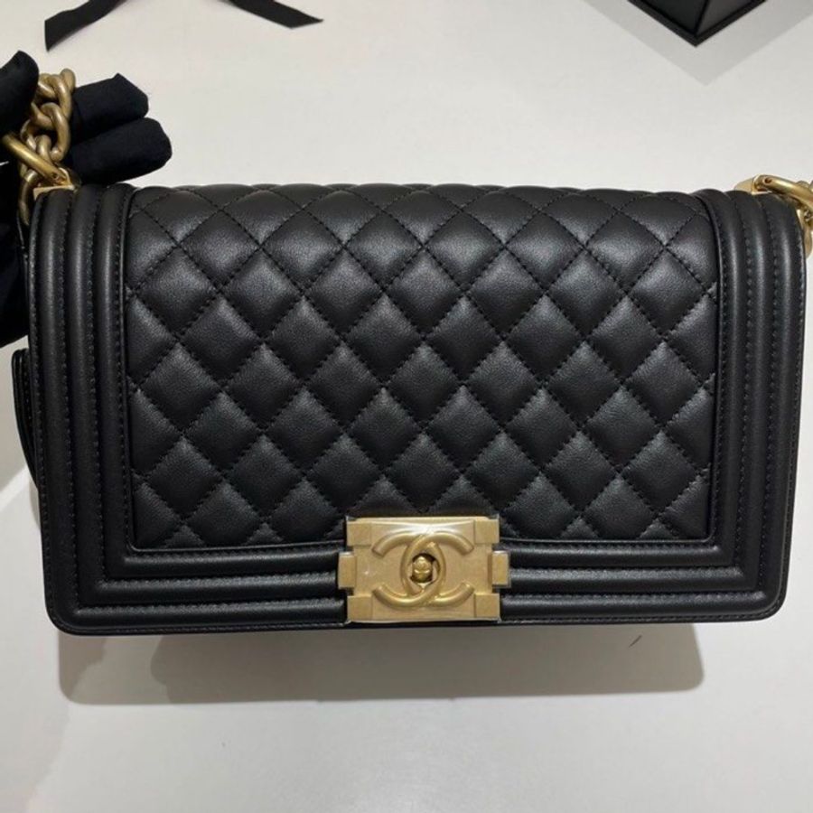 全新Chanel Boy25cm 黑色復古金扣牛皮-0
