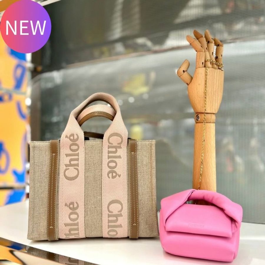 Chloe 小款皮革飾邊絲帶棉質 Woody 包 米玫瑰色《2024春夏新色》-0