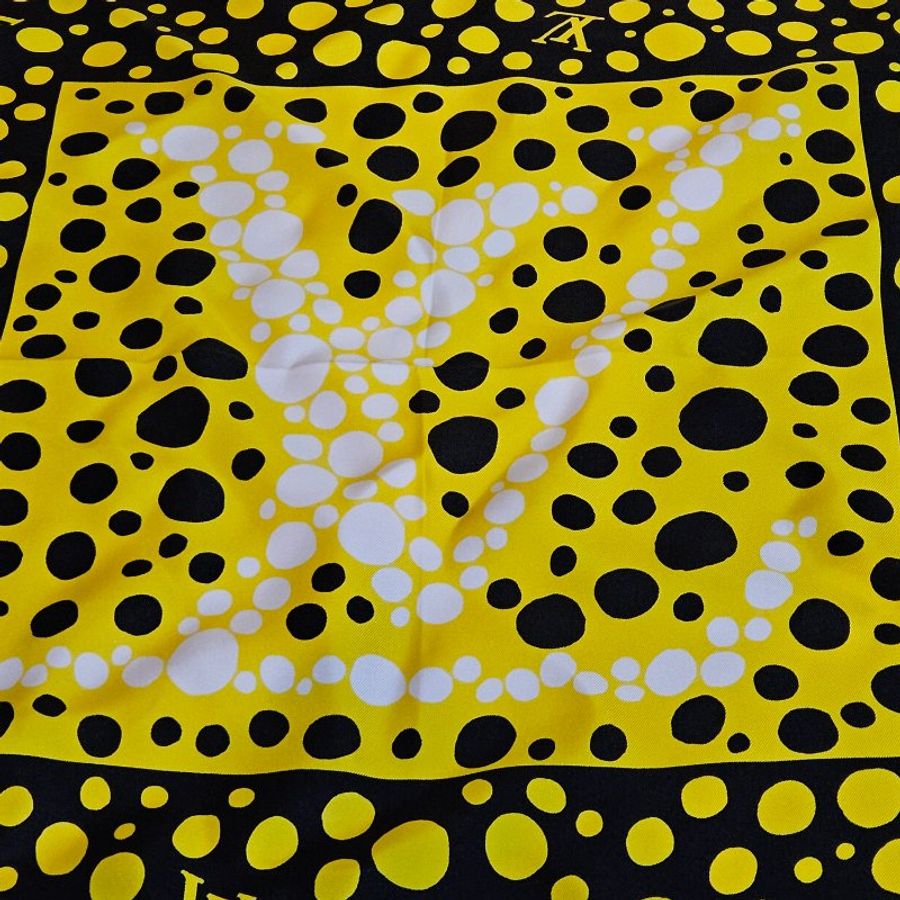 LV x YK Infinity Dots 45 草間彌生 限量款 絲巾 手帕 Yayoi Kusama-5