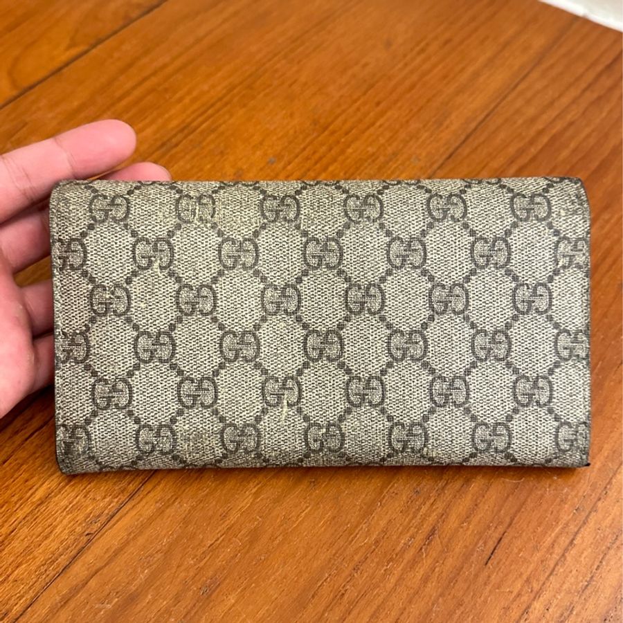 GUCCI 咖PVC內螢光黃釦式長夾-3