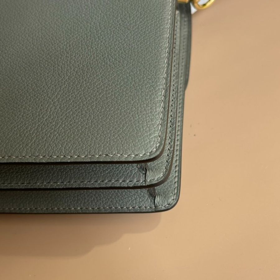 ::HERMES:: ROULIS 18 Z刻積雨雲灰 金釦MINI豬鼻包-6