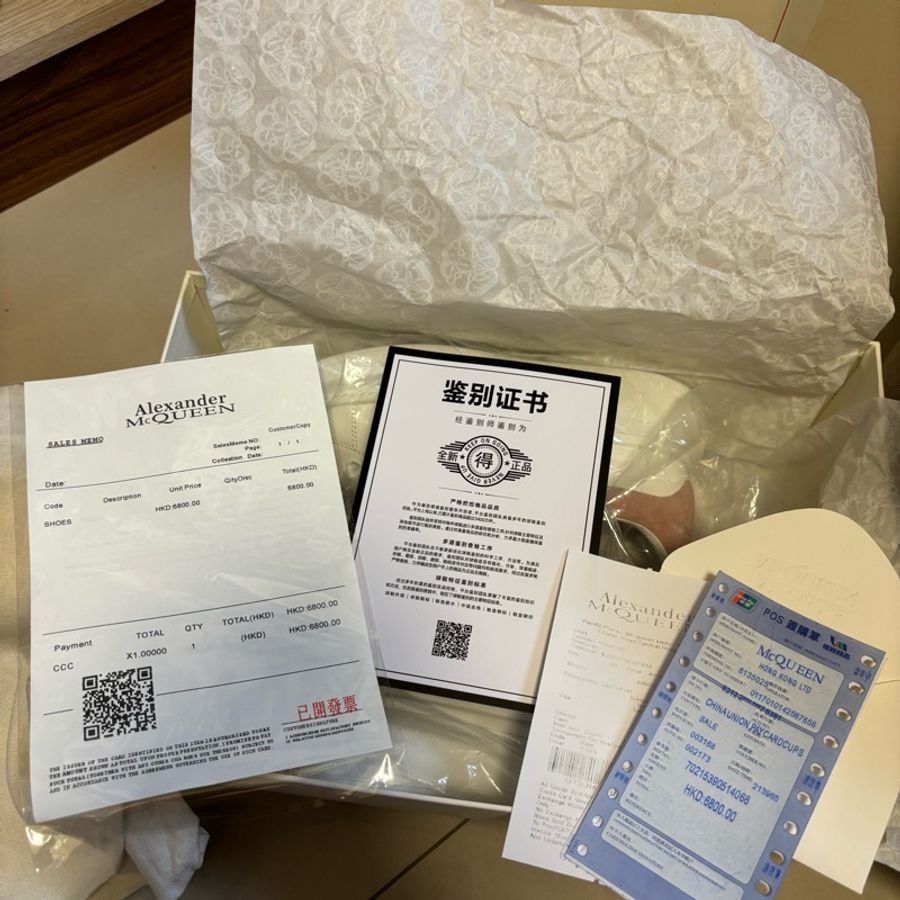 Alexander McQUEEN小白鞋 全新 37號 鞋盒 紙袋 防塵袋-4