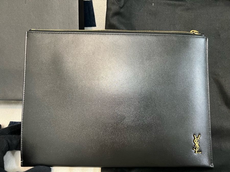 YSL Logo黑金手拿包Saint Laurent-1