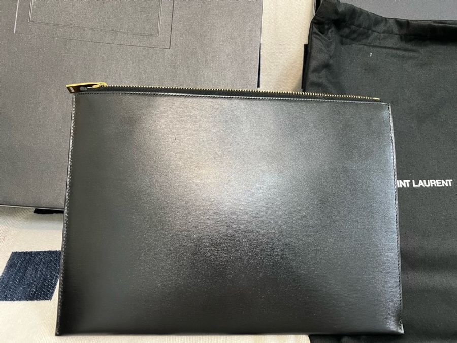 YSL Logo黑金手拿包Saint Laurent-3