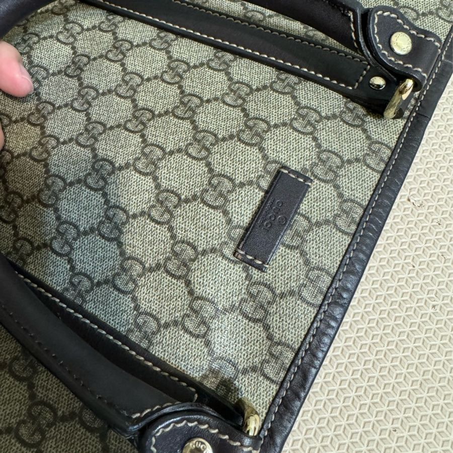Gucci W&U life style 防水皮革直立式肩背包-12