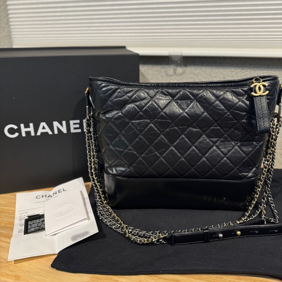 Chanel Gabrielle leather crossbody bag-0