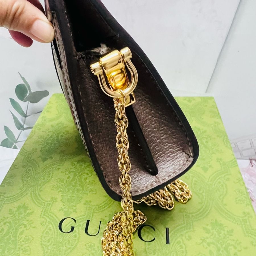 Gucci磁扣mini鏈條包-4
