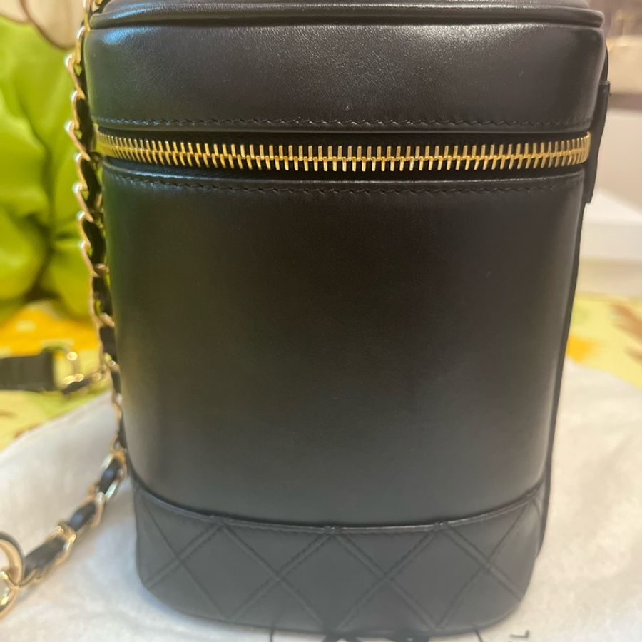Chanel Vanity Case-6