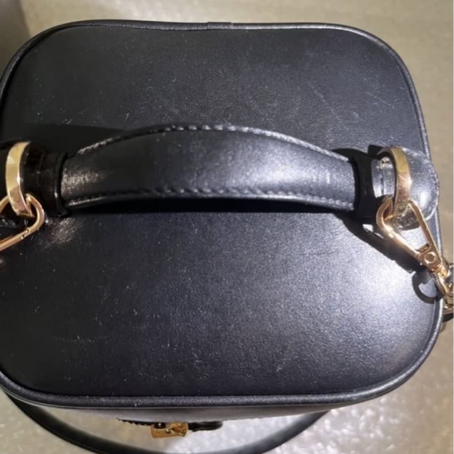 Chanel Vanity Case-12