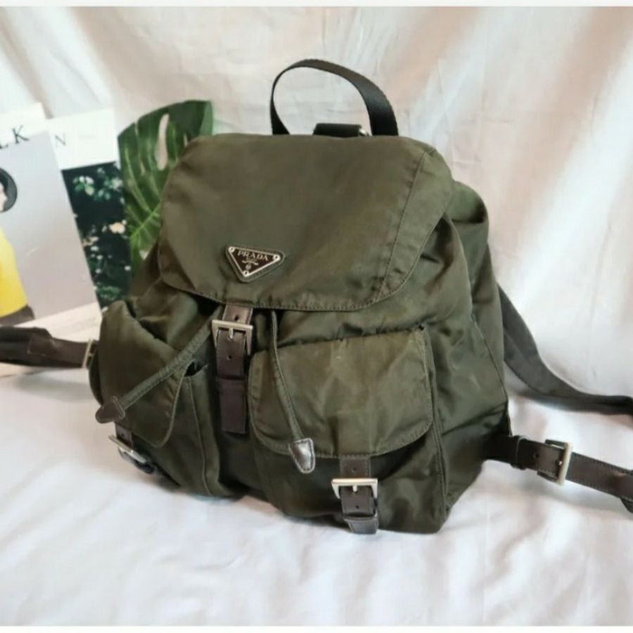新品上架 現貨 🔥💖 ✨Prada classic nylon backpack Prada 軍綠色背包 Prada 背囊-2