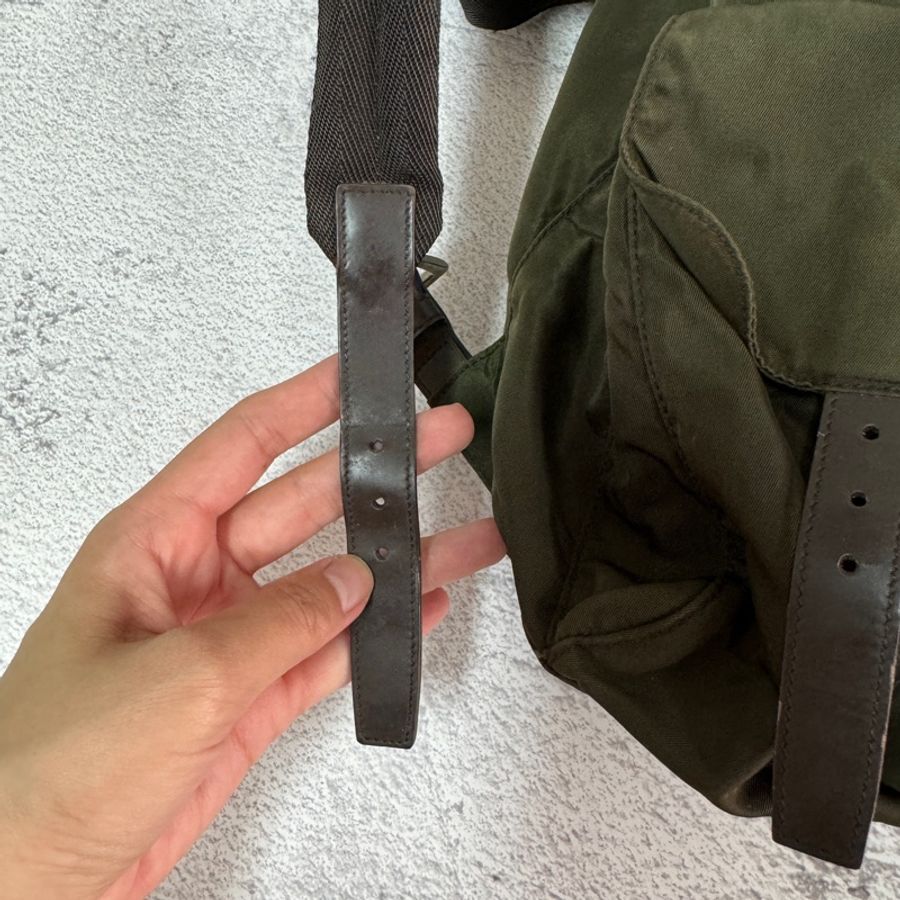 新品上架 現貨 🔥💖 ✨Prada classic nylon backpack Prada 軍綠色背包 Prada 背囊-11