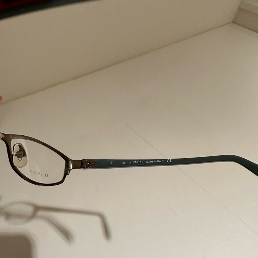 全新 原價$6000多 Valentino范倫鐵諾 斷貨王🔥紅系玳瑁顯白小框 清冷感平光眼鏡-4