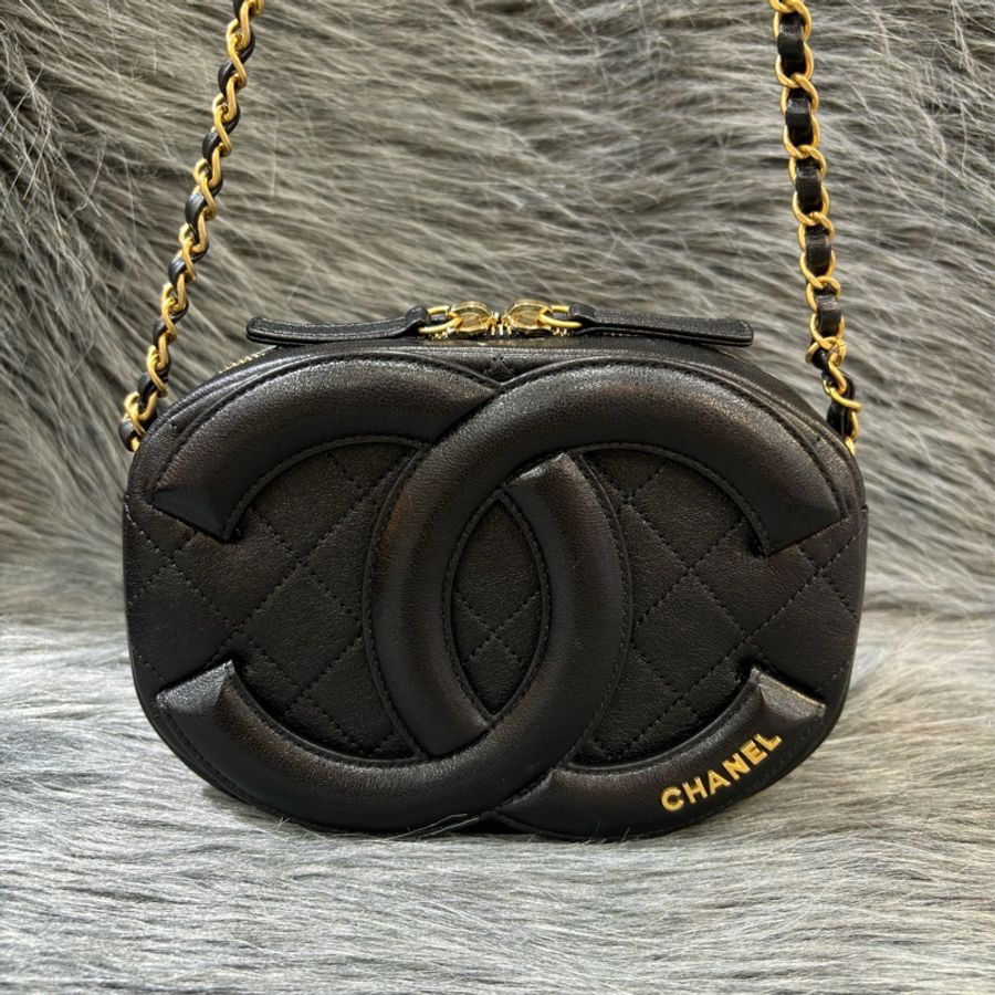 CHANEL AS1757 camera 18 COCO LOGO大雙C 黑色 牛皮 金鍊 相機包 斜背包 肩背包-2