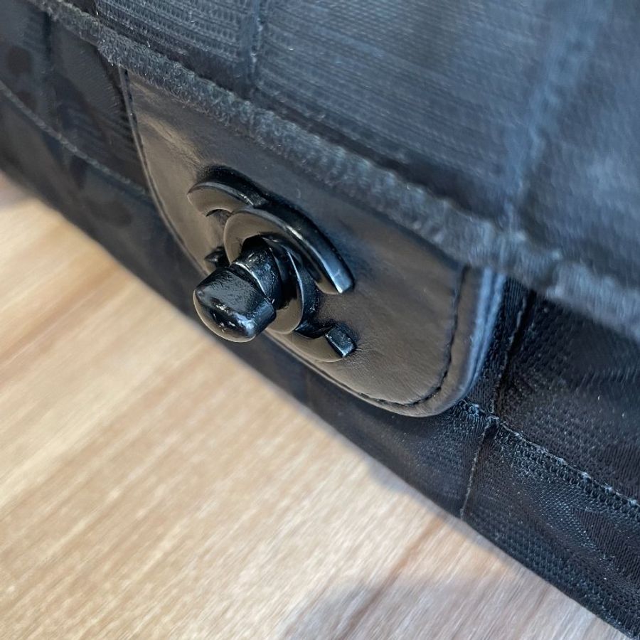 Chanel so black 冰格包/ Travel line 系列/ 腋下包-2