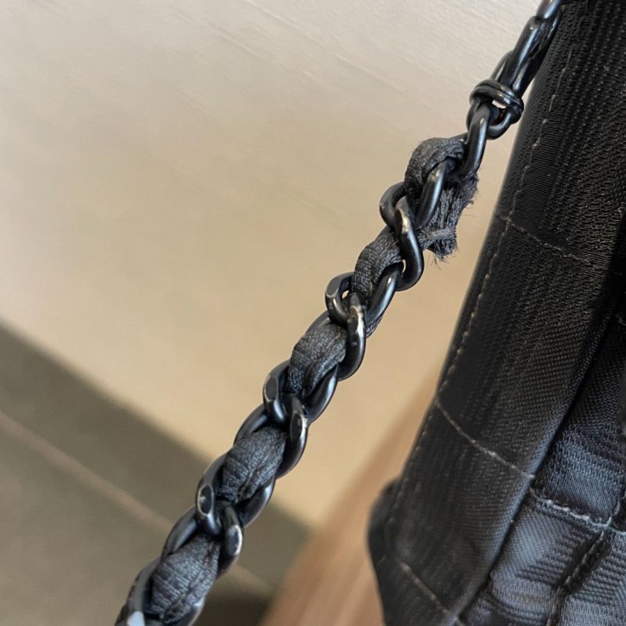 Chanel so black 冰格包/ Travel line 系列/ 腋下包-14