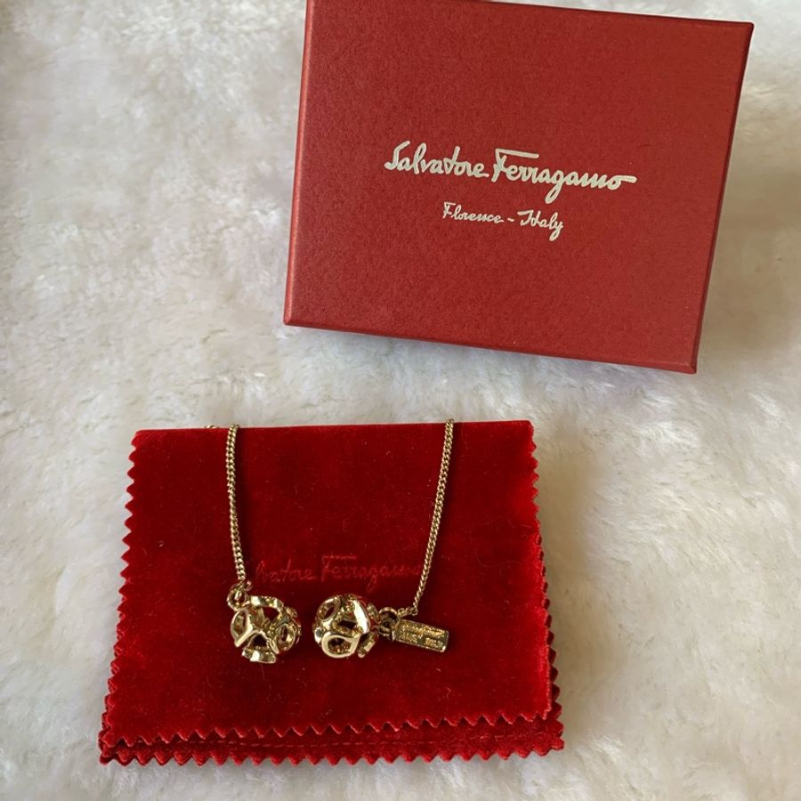 Salvatore Ferragamo Logo 立體雙球非閉口掛式項鍊(銀色)-0