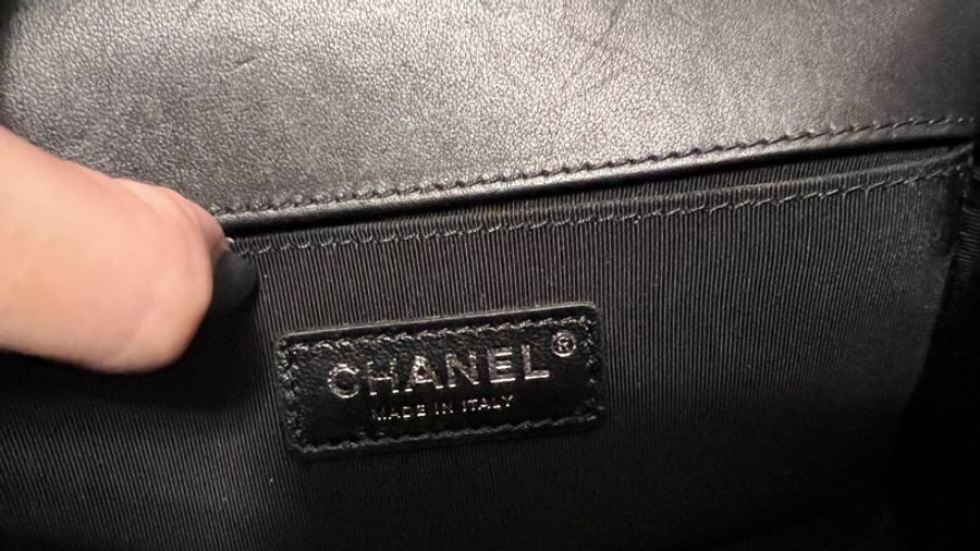 Chanel Boy 20cm Small 黑銀 小牛皮-13