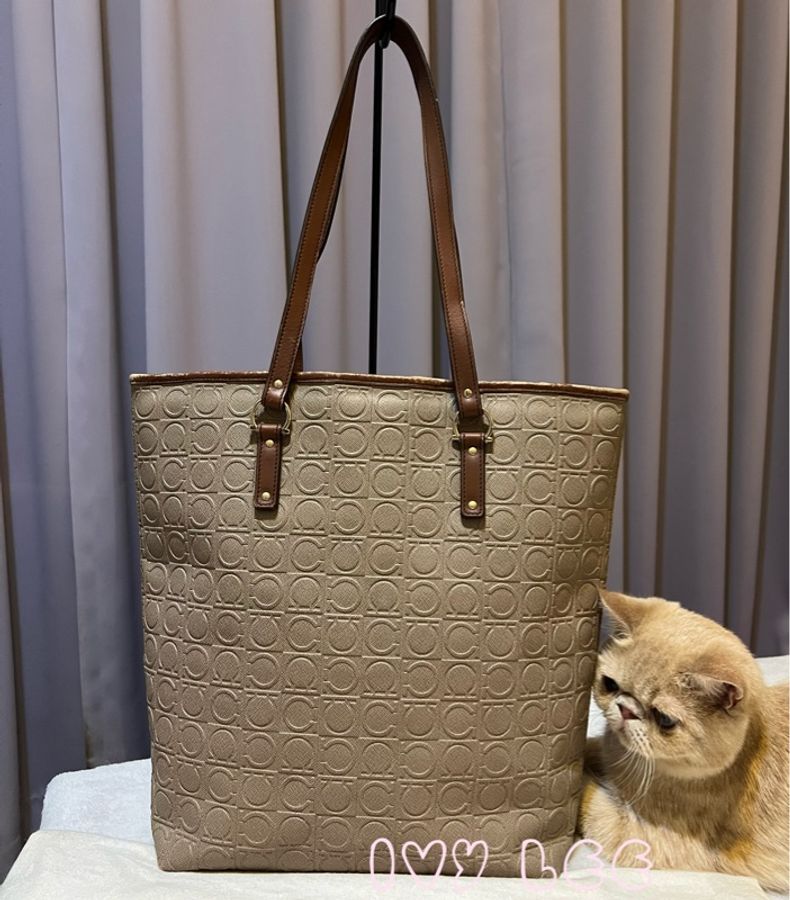 Salvatore Ferragamo Gancini 肩背包 托特包 咖邊粉米色 二手精品-0