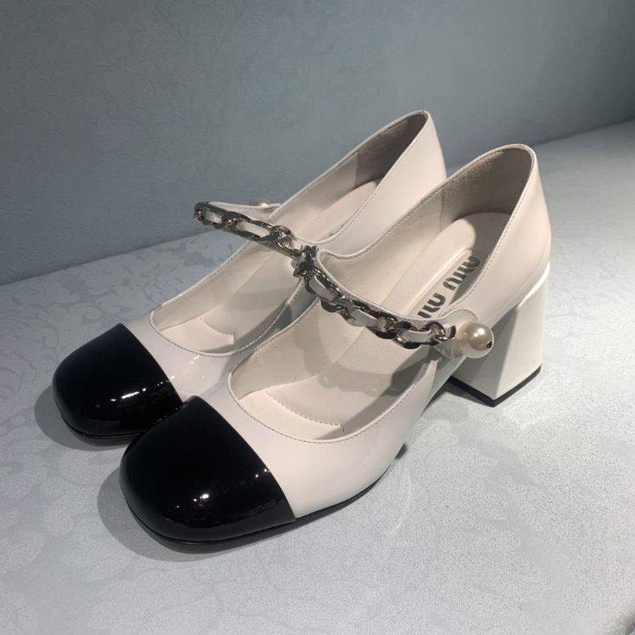 Miu Miu 5I248D 女款珍珠裝飾瑪莉珍高跟鞋 黑/白 IT 35/35.5/36/36.5/37/37.5/38/38.5/39《2024春夏新色》購買請告知所需尺寸-3