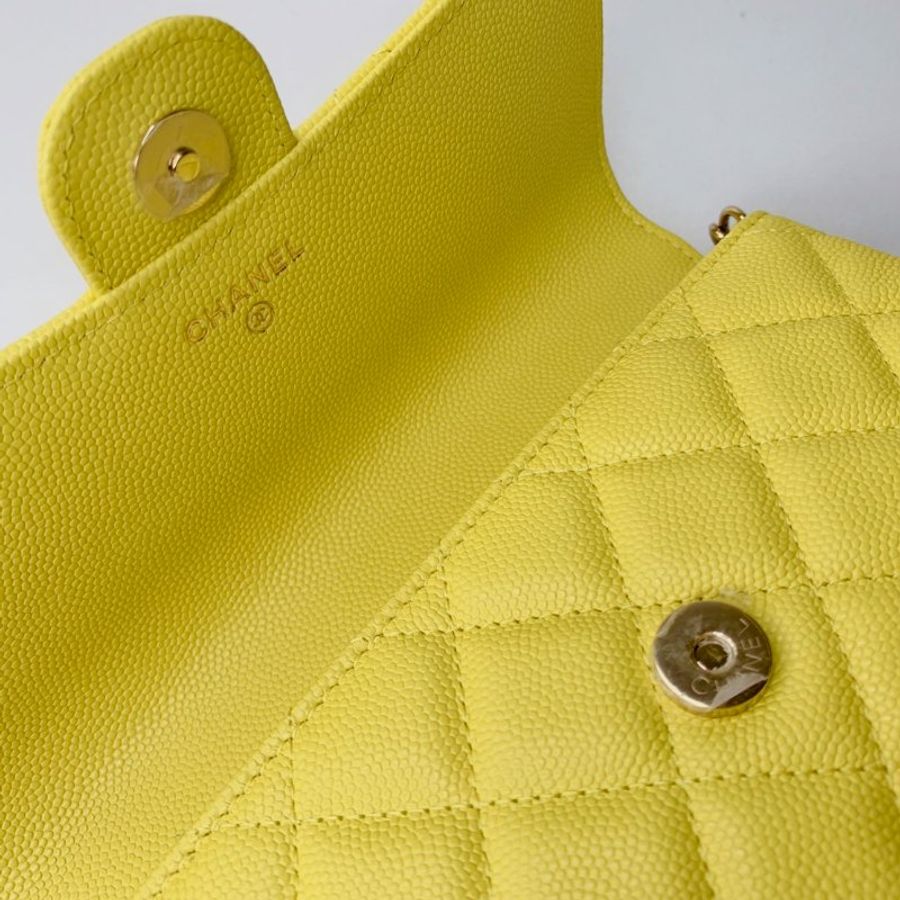 CHANEL 檸檬黃woc手機鏈包-7