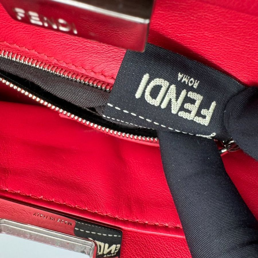 Fendi peekaboo mini 躲貓貓-22