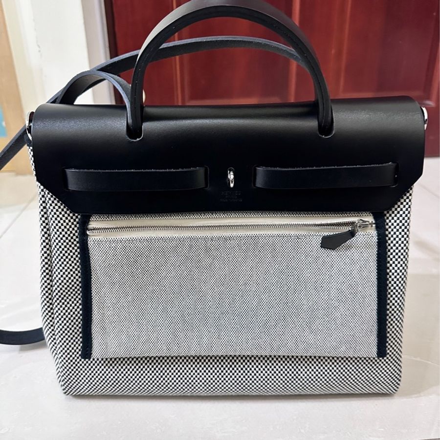Hermes 愛馬仕 Herbag 31 帆布拼牛皮 特殊編織款 熊貓配色-8