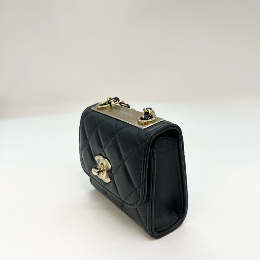 CHANEL香奈兒黑色淡金釦trendy cc mini-3