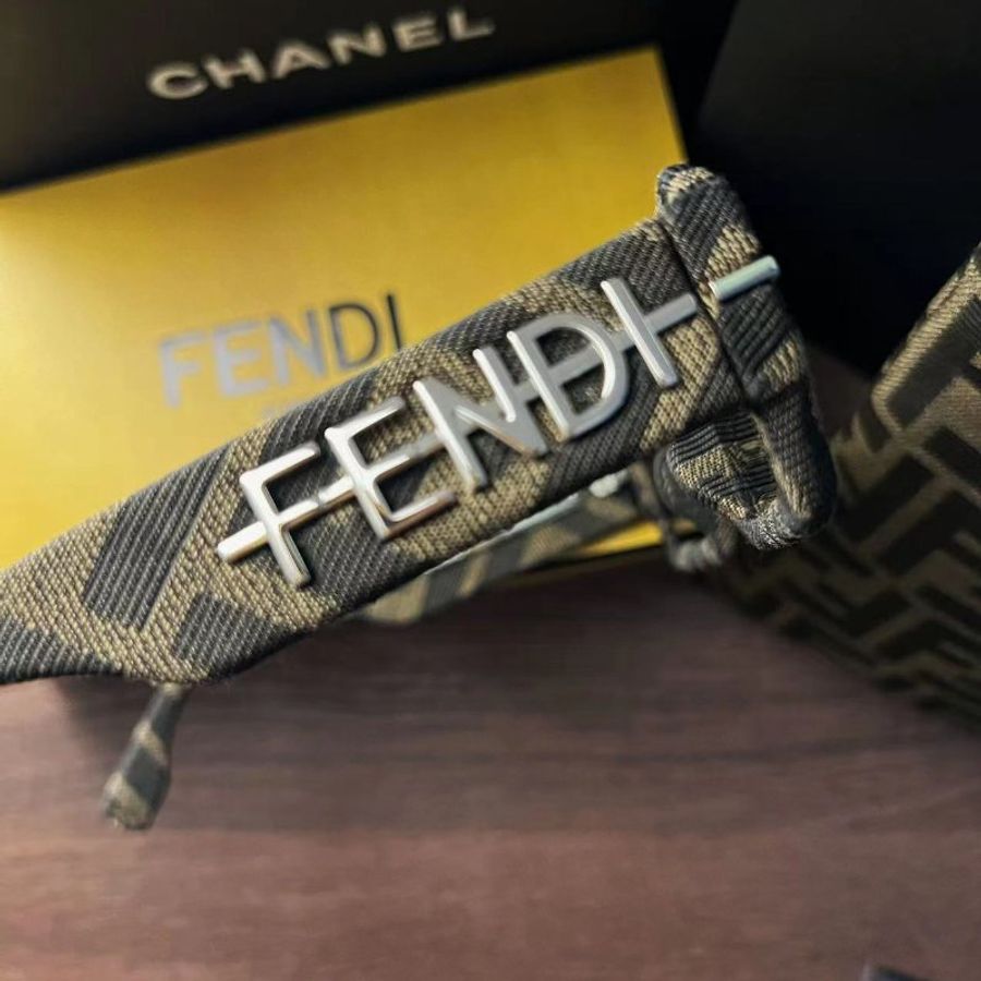 FENDI 太陽眼鏡 全球限量400副 專櫃49000 全新配件齊全-6
