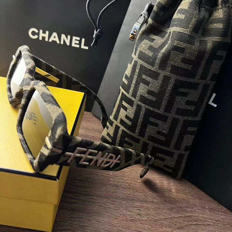 FENDI 太陽眼鏡 全球限量400副 專櫃49000 全新配件齊全-7
