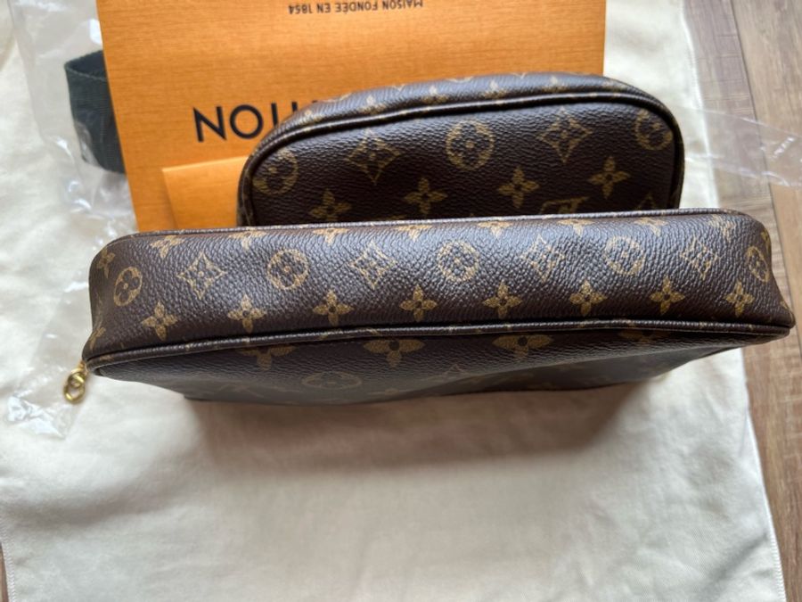 LV經典老花五合一麻將包|送寶格麗BVLGARI 5ml香水|Multi Pochette Accessoires-17