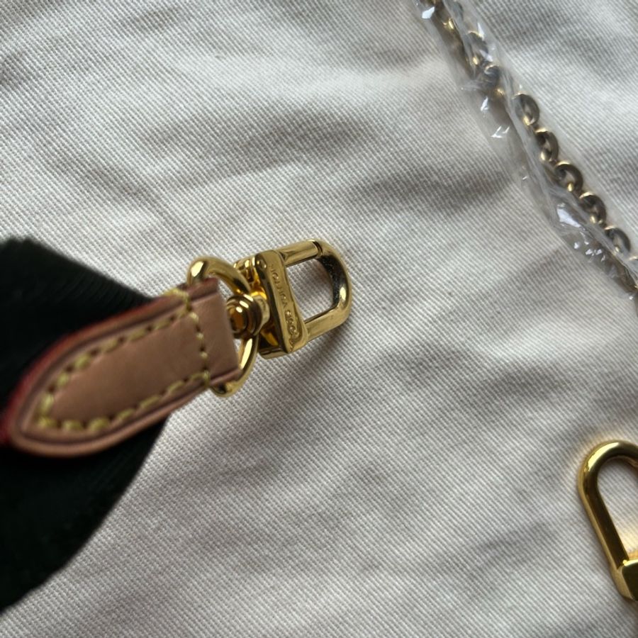 LV經典老花五合一麻將包|送寶格麗BVLGARI 5ml香水|Multi Pochette Accessoires-24