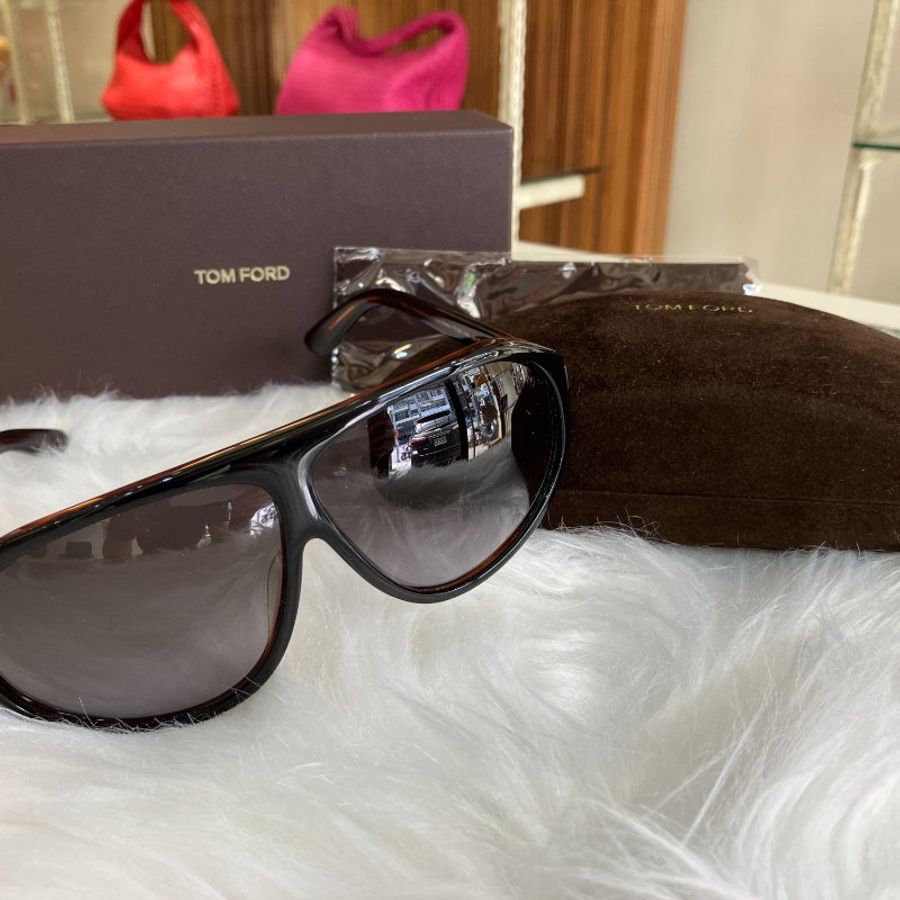 【舊愛新歡】TOMFORD黑咖啡飛行風墨鏡-0