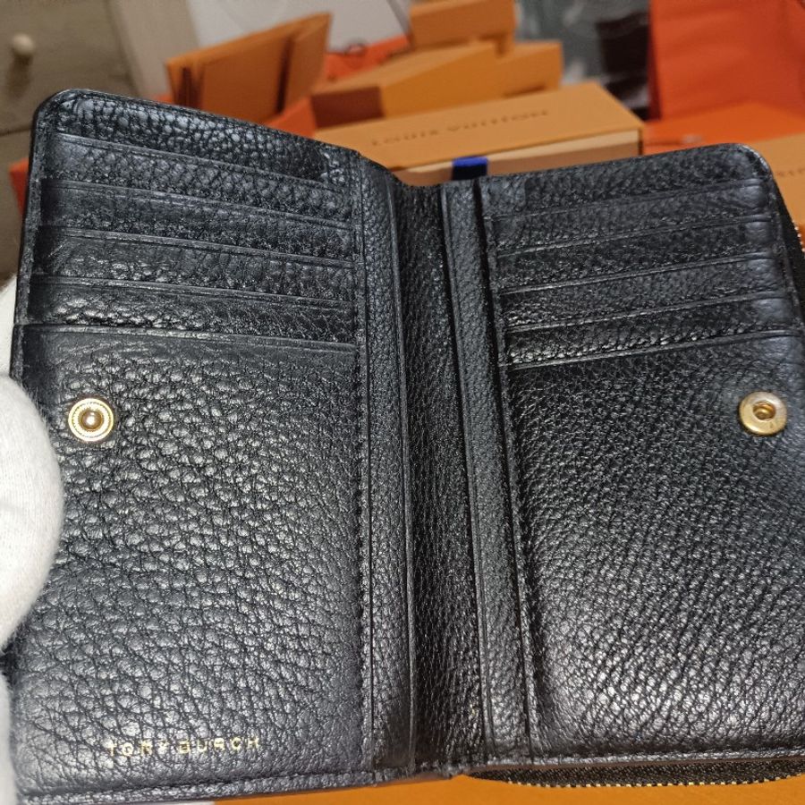 TORY BURCH 牛皮短夾-13