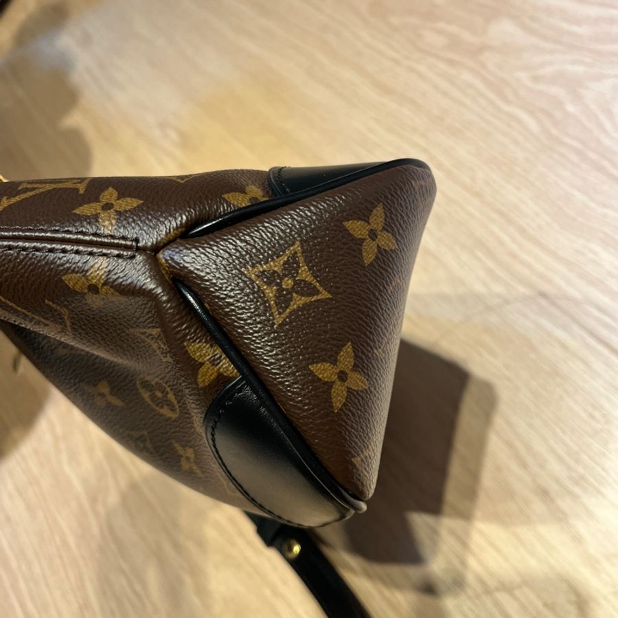 LV 牛角包 黑色 🌟近新閒置品-2