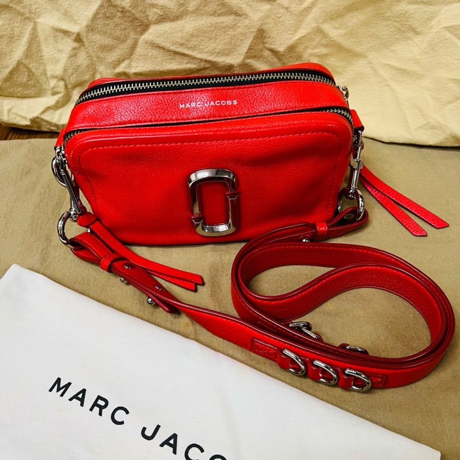 MARC JACOBS 斜背包-1