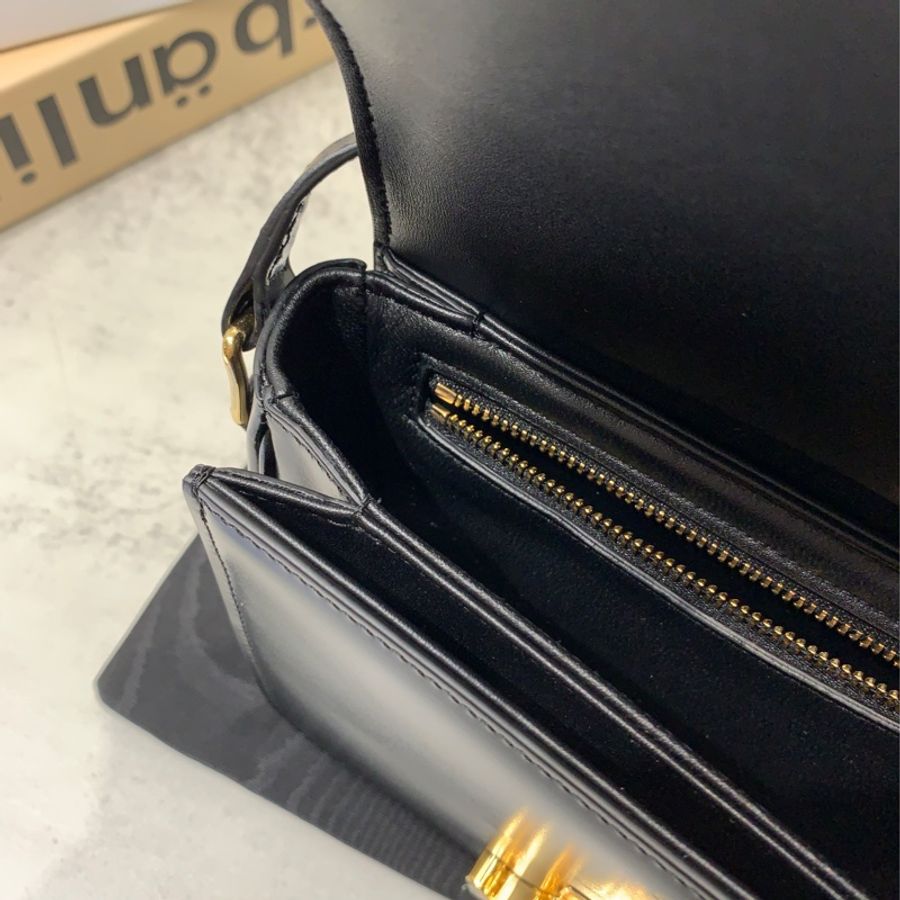 Celine 思琳|秋冬新款 凱旋門 Box黑金 牛皮小方包 豆腐包 /斜背包/肩背包-19