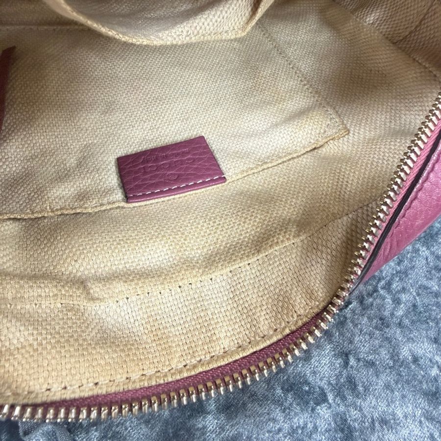 商品：GUCCI 紫紅牛皮SOHO流蘇相機包-10