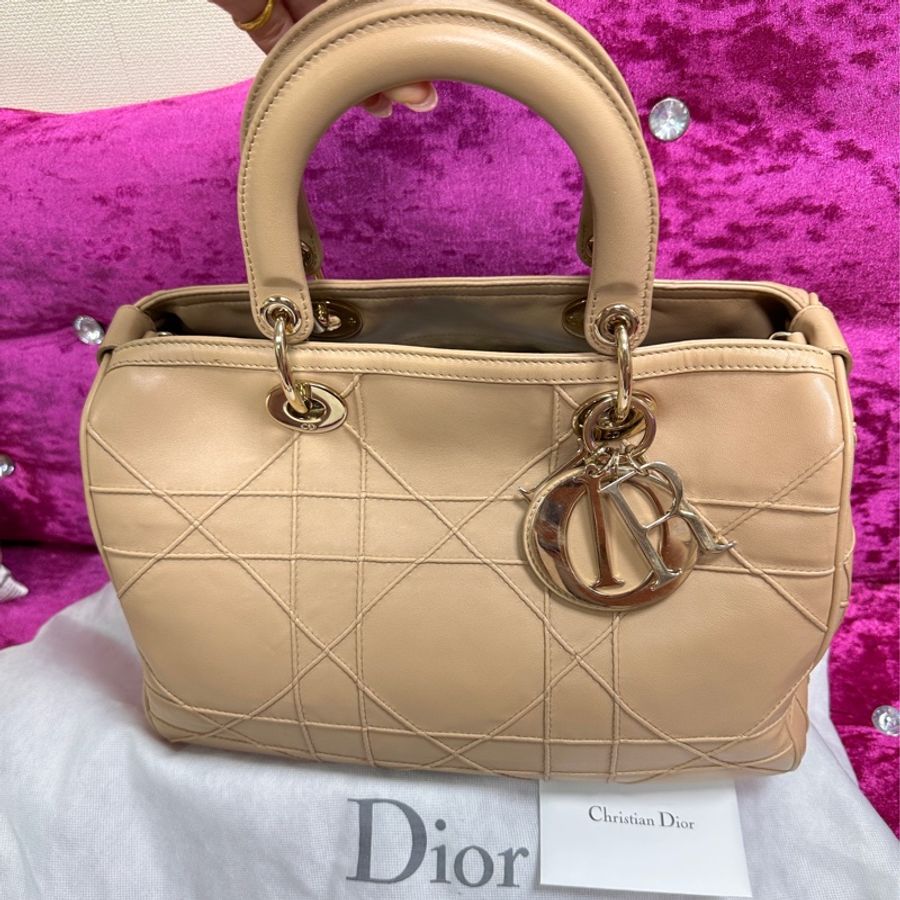 Dior 奶茶色黛妃金釦波士頓包-1
