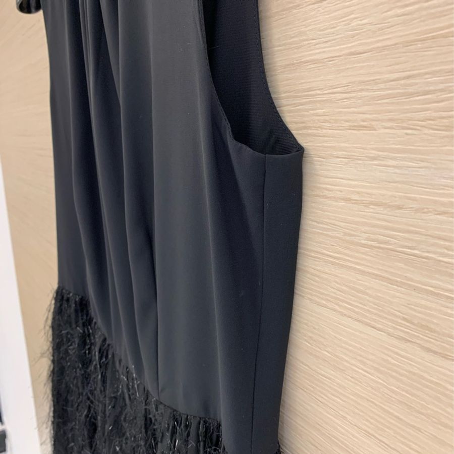 MOMA黑色無袖洋裝👗-2